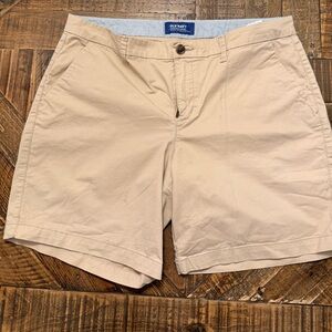 Old Navy women’s tan Flat Front Shorts